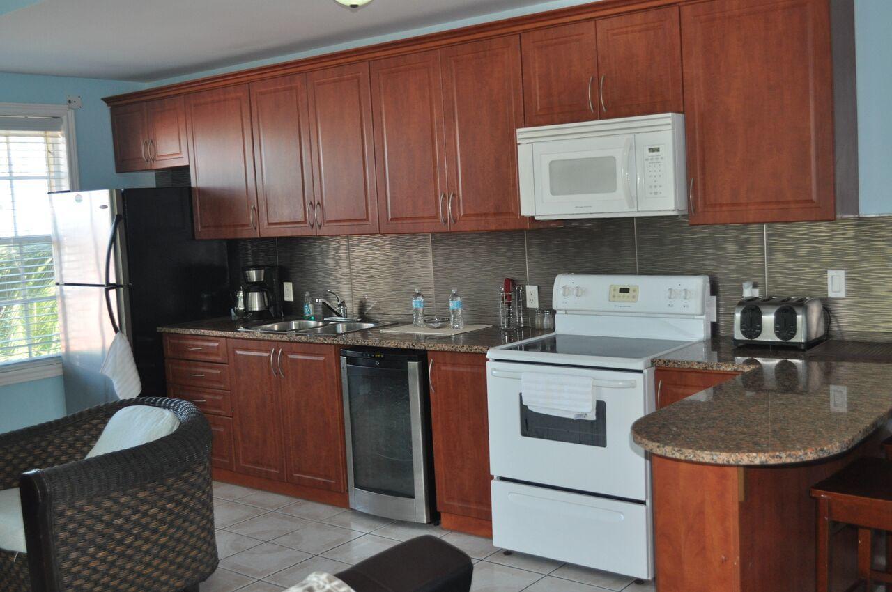 Queen Angel Resort Apartment Providenciales Eksteriør bilde